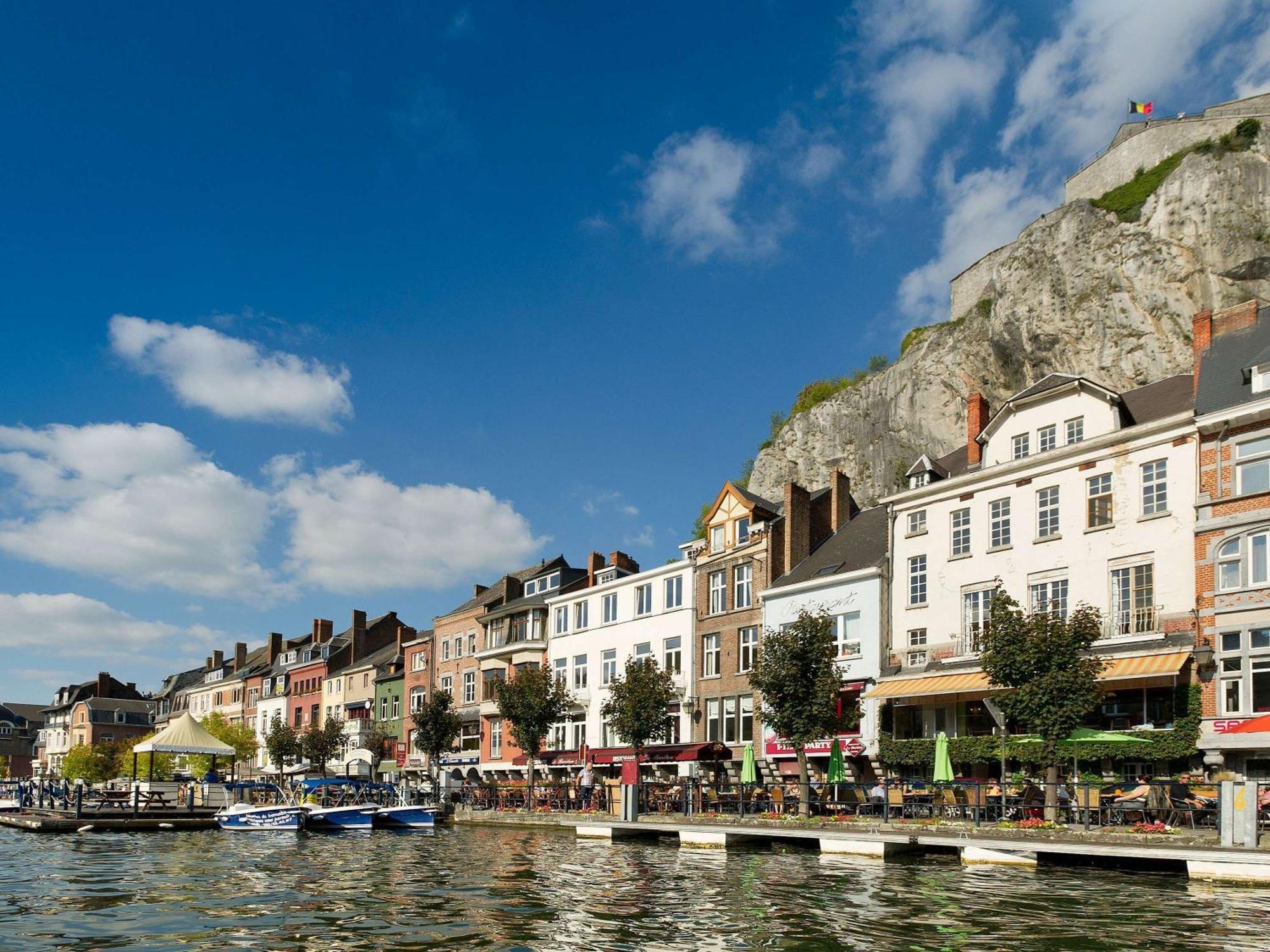 Ibis Budget Givet Exterior foto